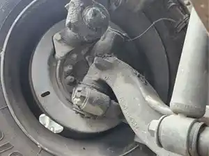 Used 2018 Hino 268 Spindle/Knuckle (Stock #P-88574)) Part Image