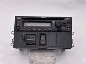 Used 2018 Hino 338 Radio (Stock #P-500524)) Part Image