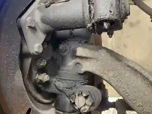 Used 2018 Hino 338 Spindle/Knuckle (Stock #P-504396)) Part Image