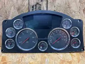 Used 2018 Kenworth T680 Instrument Cluster (Stock #P-64777)) Part Image