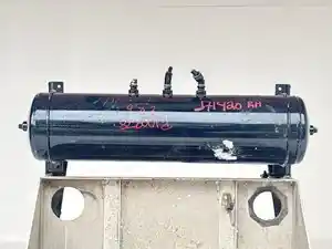 Used 2018 Peterbilt 337 Air Tank (Stock #P-100978)) Part Image
