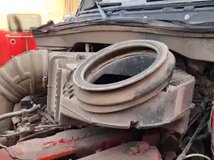 Used 2018 Peterbilt 567 Air Cleaner (Stock #P-494150)) Part Image