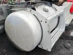 Used 2018 Peterbilt 567 Fuel Tank (Stock #P-497874)) Part Image