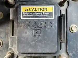 Used 2018 Peterbilt 579 Fuse Box (Stock #P-498182)) Part Image