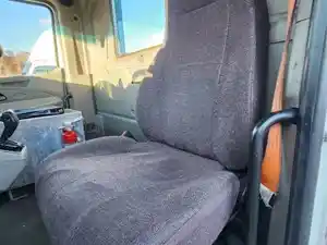Used 2018 Peterbilt 579 Seat (Stock #P-113482)) Part Image