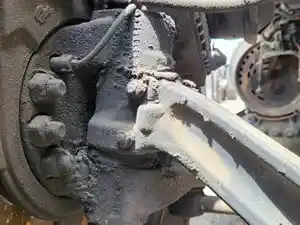 Used 2018 Peterbilt 579 Spindle/Knuckle (Stock #P-102916)) Part Image