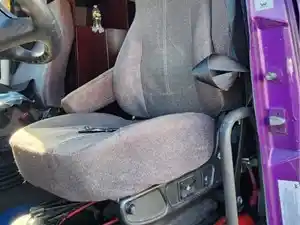 Used 2018 Western Star 5700 Seat (Stock #P-72242)) Part Image