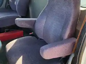 Used 2019 Freightliner Cascadia 125 Seat (Stock #P-503599)) Part Image