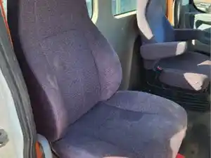 Used 2019 Freightliner Cascadia 125 Seat (Stock #P-503600)) Part Image