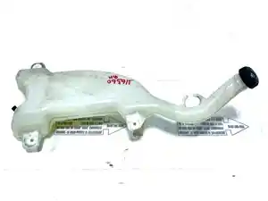 Used 2019 Freightliner Cascadia 125 Windshield Washer Reservoir (Stock #P-76943)) Part Image