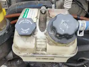 Used 2019 Freightliner Cascadia 126 Power Steering Reservoir (Stock #P-498993)) Part Image