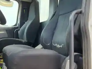 Used 2019 Freightliner Cascadia 126 Seat (Stock #P-55199)) Part Image