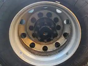 Used 2019 HUB PILOT NA Hub (Stock #P-71575)) Part Image