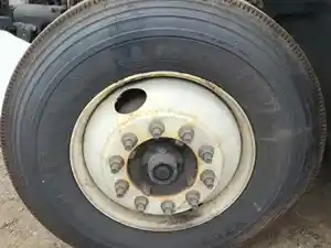 Used 2019 Hino 338 Spindle/Knuckle (Stock #P-61592)) Part Image