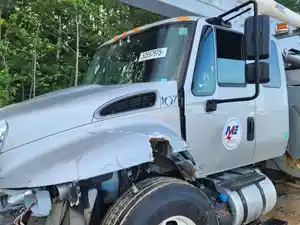Used 2019 International DuraStar 4300 Cab (Stock #P-106712)) Part Image