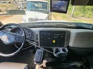Used 2019 International DuraStar 4300 Dash Ass'y (Stock #P-106913)) Part Image