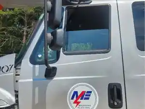 Used 2019 International DuraStar 4300 Door (Stock #P-106843)) Part Image