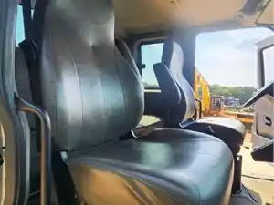 Used 2019 International DuraStar 4300 Seat (Stock #P-106865)) Part Image