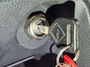 Used 2019 International LT625 Ignition Switch (Stock #P-499672)) Part Image