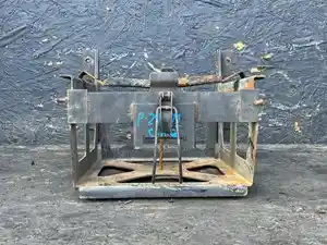 Used 2019 Isuzu NRR Battery Box (Stock #P-29071)) Part Image
