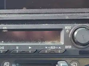 Used 2019 Isuzu NRR Radio (Stock #P-78857)) Part Image
