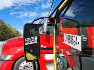 Used 2019 Isuzu NRR Side View Mirror Image