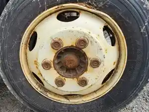 Used 2019 Isuzu NRR Spindle/Knuckle (Stock #P-78442)) Part Image