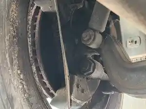 Used 2019 Isuzu NRR Spindle/Knuckle (Stock #P-108337)) Part Image