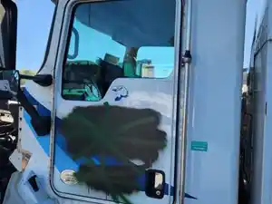 Used 2019 Kenworth T270 Cab (Stock #P-502426)) Part Image