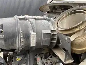 Used 2019 Kenworth T400 Air Cleaner (Stock #P-82362)) Part Image