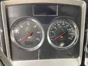 Used 2019 Kenworth T400 Instrument Cluster (Stock #P-82400)) Part Image