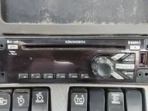Used 2019 Kenworth T680 Radio (Stock #P-500173)) Part Image