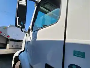 Used 2019 Volvo VNR64T Door (Stock #P-86810)) Part Image