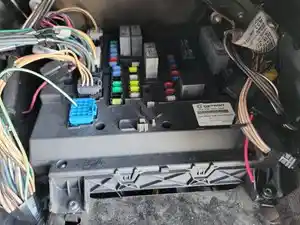 Used 2020 Freightliner Cascadia 125 Fuse Box (Stock #P-501286)) Part Image