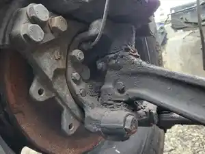 Used 2020 Freightliner Cascadia 126 Spindle/Knuckle (Stock #P-499120)) Part Image