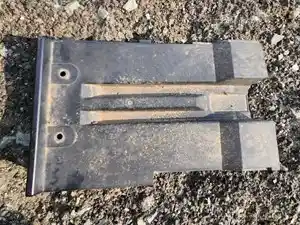 Used 2020 Hino 268 Battery Box Cover (Stock #P-103769)) Part Image