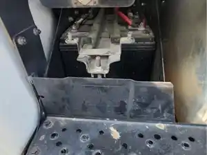 Used 2020 Hino 268 Battery Box (Stock #P-103768)) Part Image