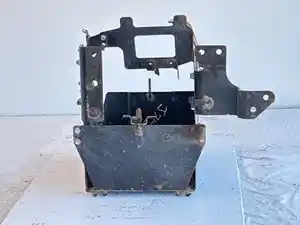Used 2020 Hino 268 Battery Box (Stock #P-101585)) Part Image