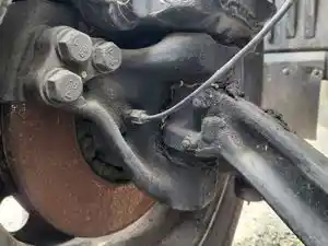 Used 2020 International LT625 Spindle/Knuckle (Stock #P-510737)) Part Image