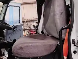 Used 2020 International MV607 Seat (Stock #P-95446)) Part Image