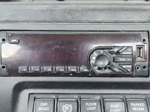 Used 2020 International RH613 Radio (Stock #P-507614)) Part Image