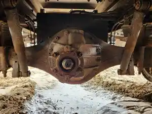 Used 2020 Isuzu 6CP Axle, Complete Rear (Stock #P-100704)) Part Image