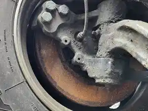 Used 2020 Kenworth T680 Spindle/Knuckle (Stock #P-111185)) Part Image