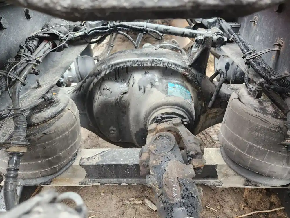 Used, Recycled, New, and Aftermarket Heavy Duty Truck Parts
