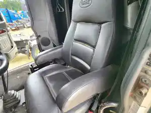 Used 2020 Peterbilt 389 Seat (Stock #P-508518)) Part Image