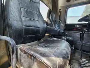 Used 2020 Peterbilt 389 Seat (Stock #P-105715)) Part Image