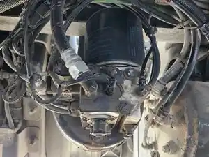 Used 2020 Peterbilt 579 Air Dryer (Stock #P-494336)) Part Image