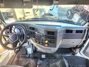 Used 2020 Peterbilt 579 Dash Ass'y (Stock #P-507941)) Part Image