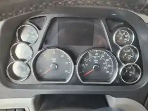 Used 2020 Peterbilt 579 Instrument Cluster (Stock #P-507925)) Part Image