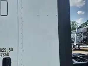 Used 2020 Peterbilt 579 Sleeper Fairing (Stock #P-507896)) Part Image